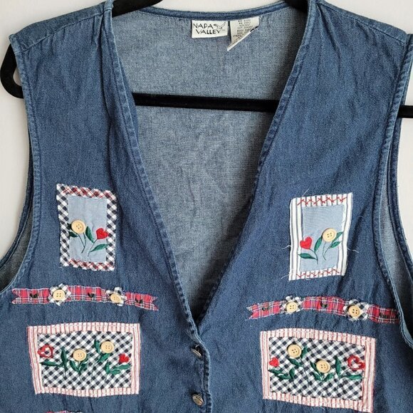 Vintage Denim Quilted Patchwork Floral Embroidered 90s Y2K Vest Jacket - Picture 3 of 9